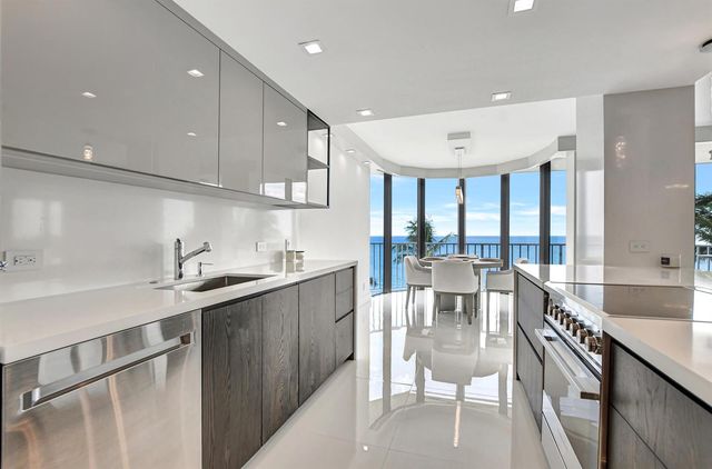 2917 S Ocean Boulevard S 403, Highland Beach, FL 33487
