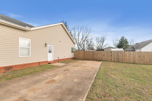 51 Sandstone Drive, Dothan, AL 36303