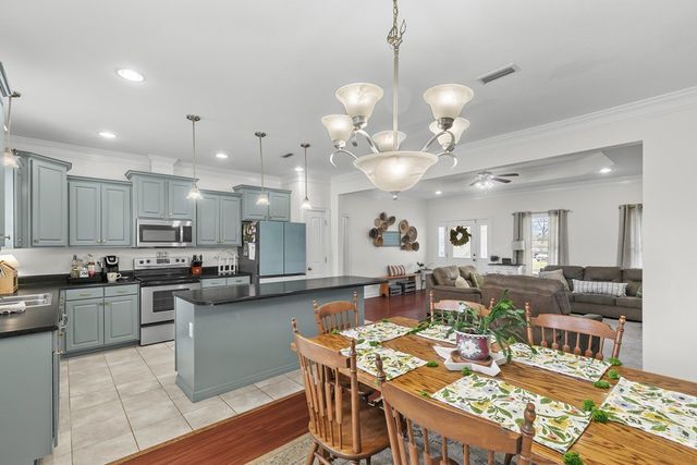 51 Sandstone Drive, Dothan, AL 36303