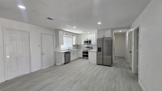 805 Easter Drive, Wylie, TX 75098