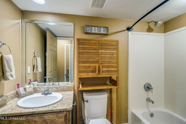 2046 Beach Boulevard, A328, Biloxi, MS 39531