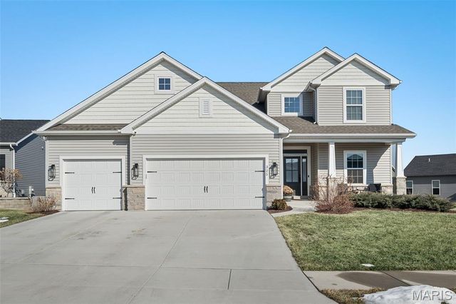 325 Wayfair Landing, St Charles, MO 63301