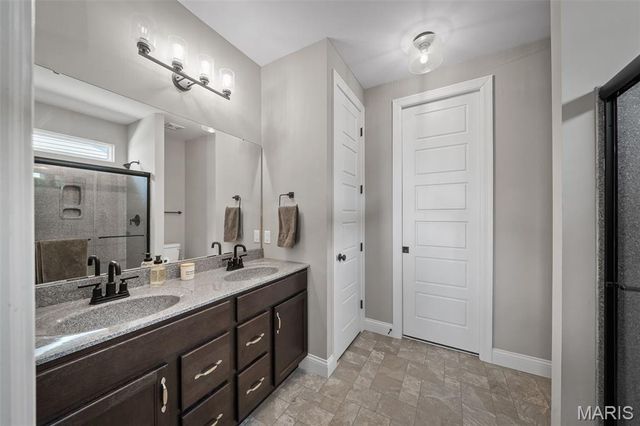 325 Wayfair Landing, St Charles, MO 63301