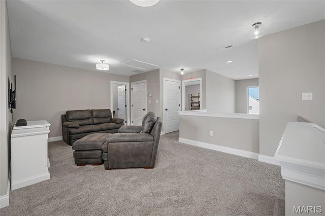 325 Wayfair Landing, St Charles, MO 63301