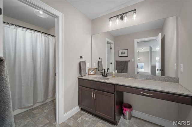 325 Wayfair Landing, St Charles, MO 63301