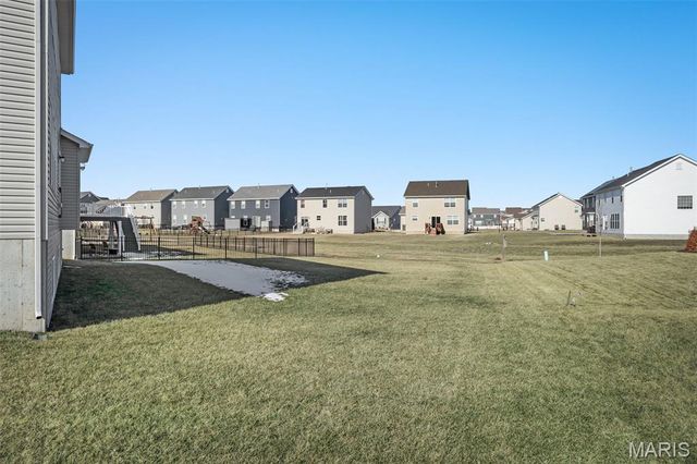 325 Wayfair Landing, St Charles, MO 63301