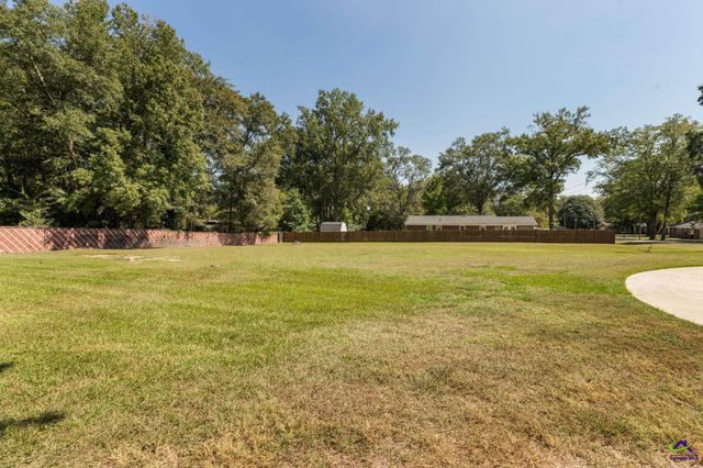 625 Cooper Street, Perry, GA 31069