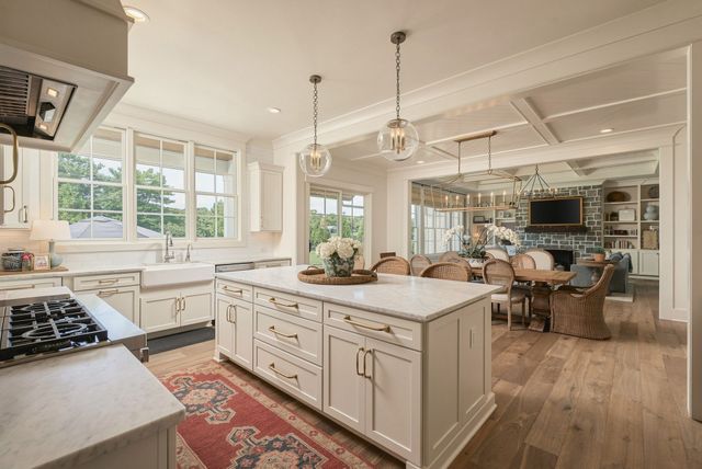 1727 Swansons Ridge Dr, Franklin, TN 37064