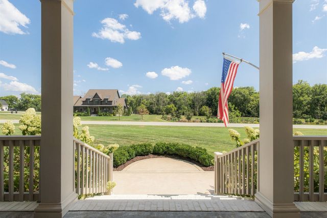 1727 Swansons Ridge Dr, Franklin, TN 37064