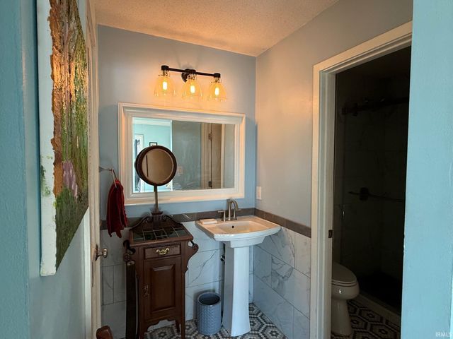 9425 S Pointe Lasalles Dr Unit 50, Bloomington, IN 47401