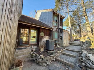 9425 S Pointe Lasalles Dr Unit 50, Bloomington, IN 47401