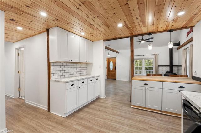 138 Durham Lane, Mount Airy, NC 27030