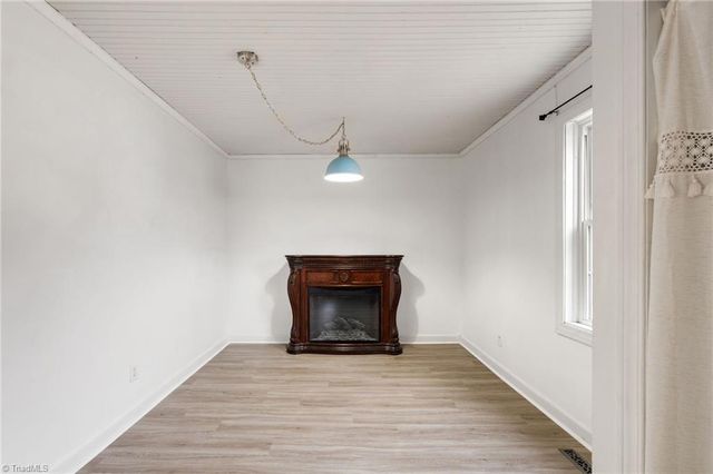 138 Durham Lane, Mount Airy, NC 27030