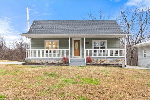 138 Durham Lane, Mount Airy, NC 27030