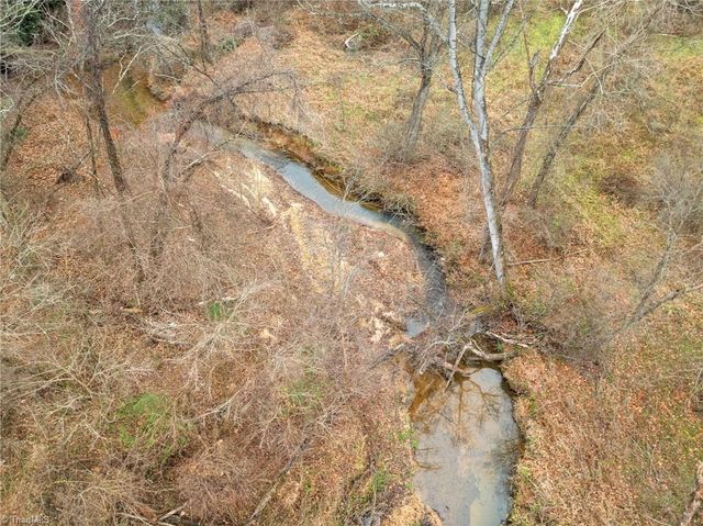 138 Durham Lane, Mount Airy, NC 27030