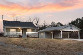 138 Durham Lane, Mount Airy, NC 27030