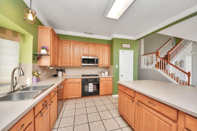 5703 Bishops Glen Court, Houston, TX 77084