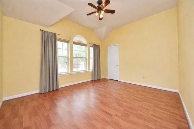 5703 Bishops Glen Court, Houston, TX 77084