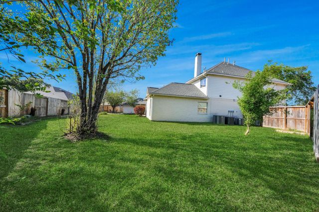 5703 Bishops Glen Court, Houston, TX 77084