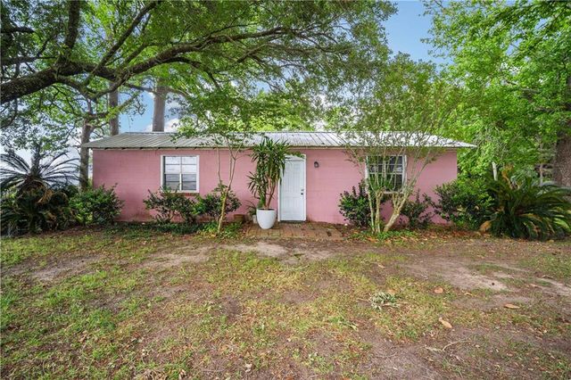 12087 Gregory Road, Coden, AL 36523