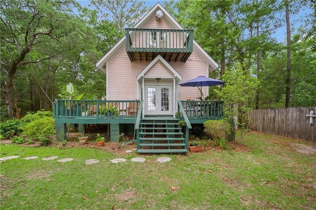 12087 Gregory Road, Coden, AL 36523