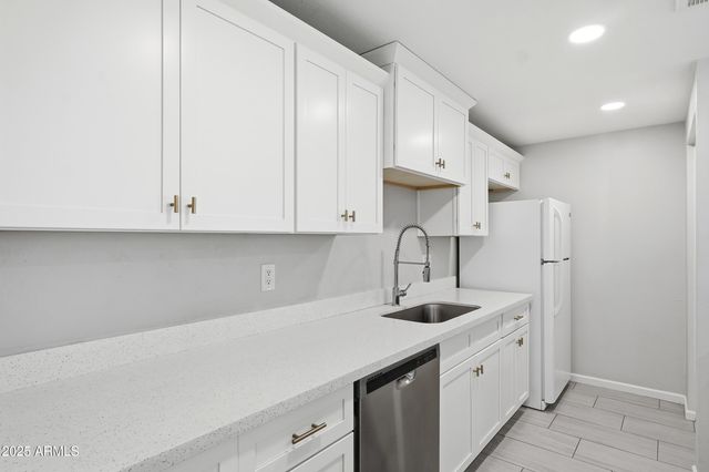 3846 E Crocus Drive, Phoenix, AZ 85032