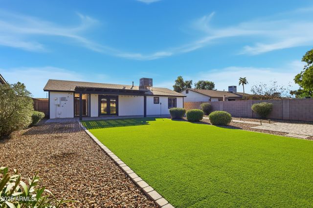 3846 E Crocus Drive, Phoenix, AZ 85032