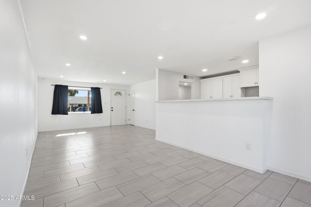 3846 E Crocus Drive, Phoenix, AZ 85032