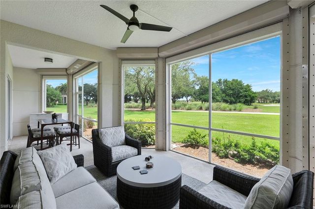 588 Avellino Isles CIR 20101, Naples, FL 34119
