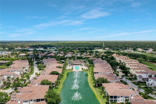 588 Avellino Isles CIR 20101, Naples, FL 34119