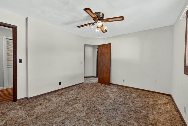 2201 W Crystal Springs Road, Janesville, WI 53545