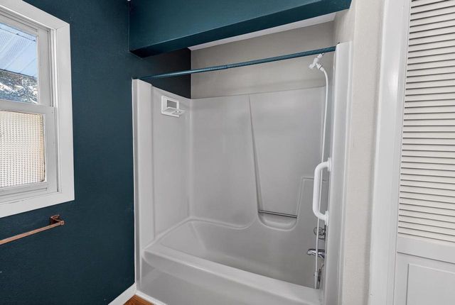 2201 W Crystal Springs Road, Janesville, WI 53545