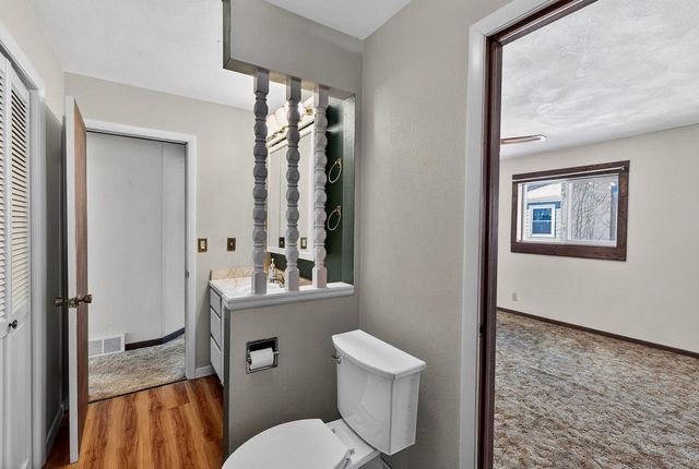 2201 W Crystal Springs Road, Janesville, WI 53545