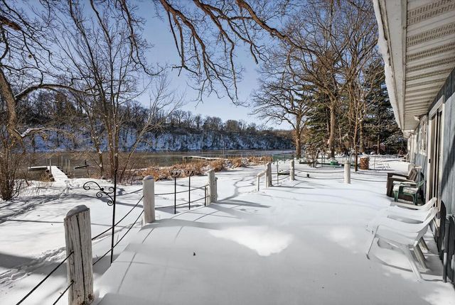 2201 W Crystal Springs Road, Janesville, WI 53545