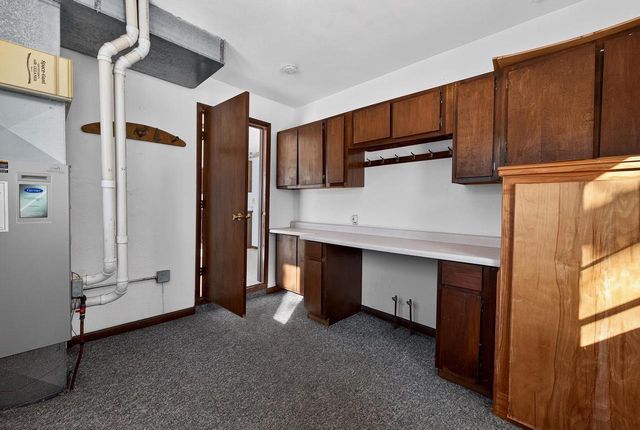 2201 W Crystal Springs Road, Janesville, WI 53545