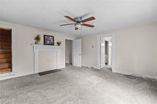 8290 Lake Ridge Drive, Clemmons, NC 27012