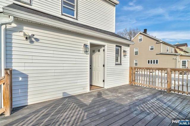 150 Hansbury Avenue, Newark, NJ 07112