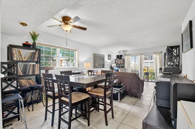 3001 Linton Boulevard 105, Delray Beach, FL 33445