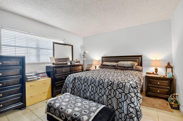3001 Linton Boulevard 105, Delray Beach, FL 33445