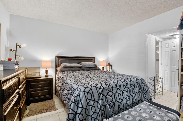 3001 Linton Boulevard 105, Delray Beach, FL 33445