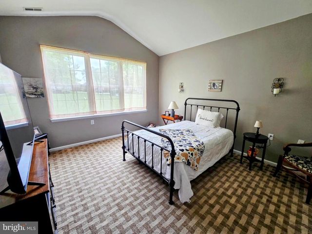 1507 HULNICK RD, Coatesville, PA 19320