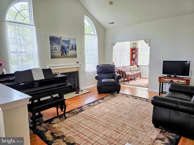 1507 HULNICK RD, Coatesville, PA 19320