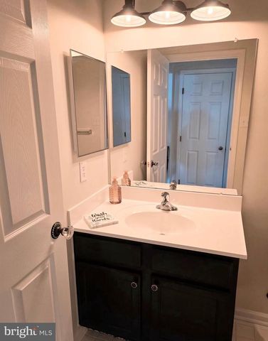 1507 HULNICK RD, Coatesville, PA 19320