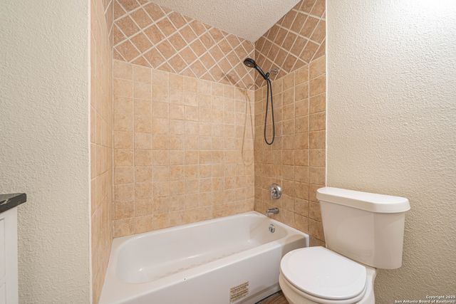 8631 Big Creek, San Antonio, TX 78242