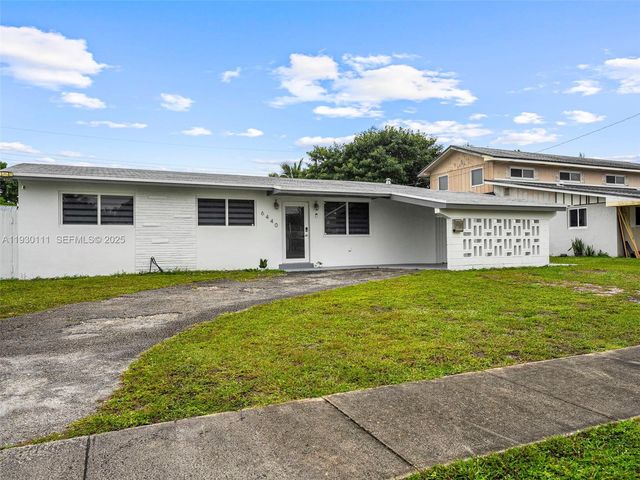 6440 Buchanan St, Hollywood, FL 33024