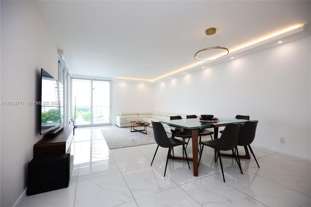 100 Bayview Drive 527, Sunny Isles Beach, FL 33160