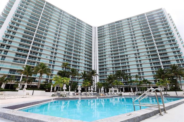 100 Bayview Drive 527, Sunny Isles Beach, FL 33160