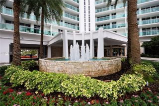 100 Bayview Drive 527, Sunny Isles Beach, FL 33160