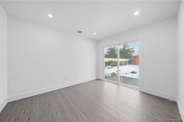 200 Irish Lane, Islip Terrace, NY 11752