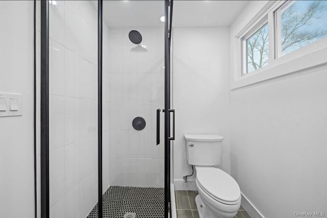 200 Irish Lane, Islip Terrace, NY 11752